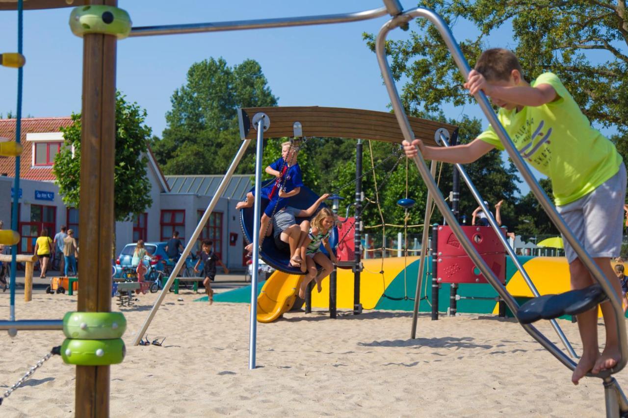 Camping De Duinhoeve Chalet Zeeland Not For Companies Бур Хамстед Екстериор снимка